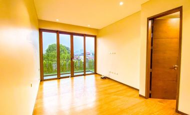 FOR SALE: RESORT TYPE 3 STOREY MODERN DESIGN HOUSE AND LOT IN ALABANG WEST