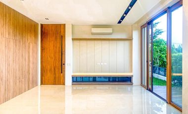 FOR SALE: RESORT TYPE 3 STOREY MODERN DESIGN HOUSE AND LOT IN ALABANG WEST