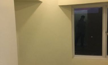 For Rent Top Floor Penthouse Unit with Beautiful View at The Kingswood, Makati