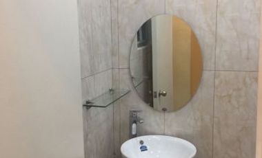 For Rent Top Floor Penthouse Unit with Beautiful View at The Kingswood, Makati