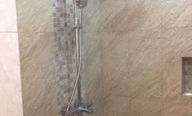 For Rent Top Floor Penthouse Unit with Beautiful View at The Kingswood, Makati