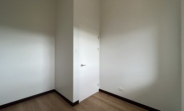 2BR Penthouse Condo with Parking for Sale at The Atherton, Parañaque City