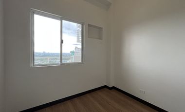 2BR Penthouse Condo with Parking for Sale at The Atherton, Parañaque City