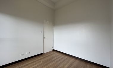 2BR Penthouse Condo with Parking for Sale at The Atherton, Parañaque City