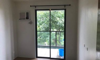 2 Bedroom Condominium fully-furnished in Pine Suites, Tagaytay