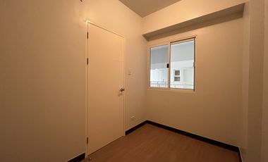 2BR Condo with Parking for Sale at The Atherton, Parañaque City