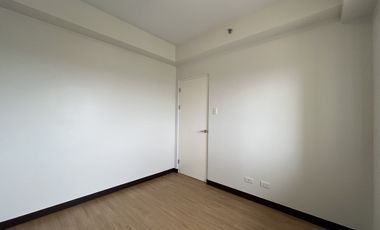 2BR Condo with Parking for Sale at The Atherton, Parañaque City
