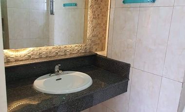 For Sale 4 BR Penthouse Unit with Beautiful View at Kingswood La Paz, Makati