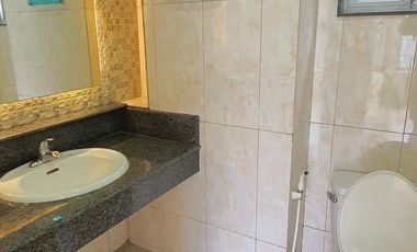 For Sale 4 BR Penthouse Unit with Beautiful View at Kingswood La Paz, Makati