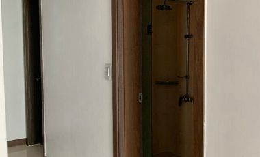 For Rent : 3 Bedroom Semi-Furnished Condo : Clark Field, Angeles City, Pampanga