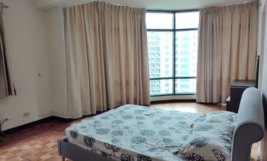2BEDROOM CONDO FOR RENT - RENAISSANCE TOWER, MERALCO AVE., PASIG CITY