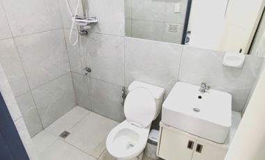 CSSU5 High-Tech Fully Furnished SAFE Condo Apartment SwimmingPool Angeles City