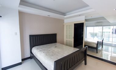 Low-Priced Upgraded 2 Bedroom Condo For Sale - Fort Palm Springs, BGC, Taguig
