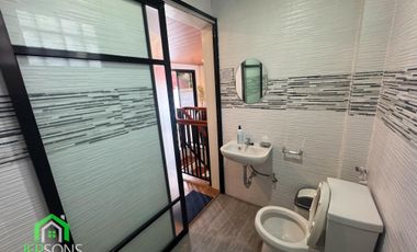 MODERN THREE-BEDROOM HOME WITH ROOF DECK IN PNB VILLAGE, BAGUIO CITY