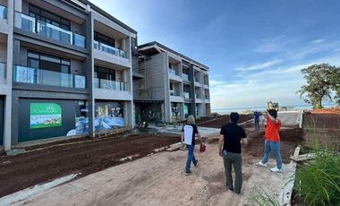 GOLF VILLAS CONDOMINIUM