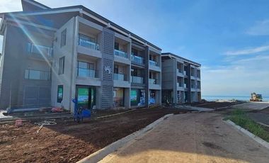 GOLF VILLAS CONDOMINIUM