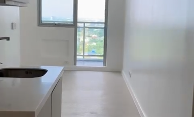 28 Sqm Studio Unit Azure North Bali Tower For Sale  21F San Fernando Pampanga