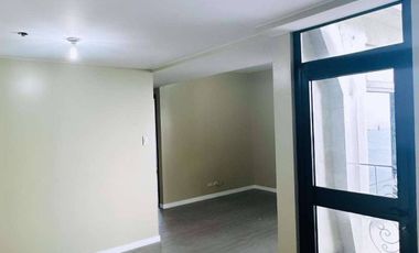 Sunset and Manila bay view 2br malate