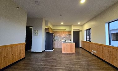 3 Bedroom  Corner Unit with a Stunning View of Mountains