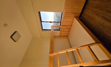 3 Bedroom  Corner Unit with a Stunning View of Mountains