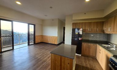 3 Bedroom  Corner Unit with a Stunning View of Mountains
