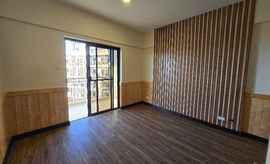 3 Bedroom  Corner Unit with a Stunning View of Mountains