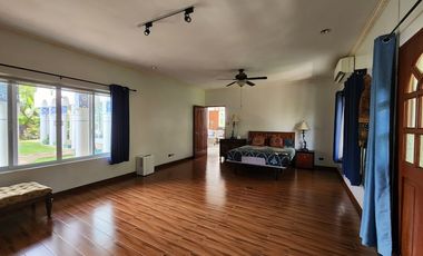 House and Lot For Sale in Ayala Greenfields, Calamba Laguna