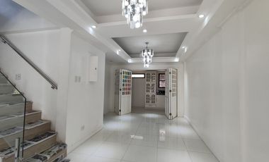 Townhouse for sale in Cebu City, house near Cebu I.T Park and Cebu Business Park