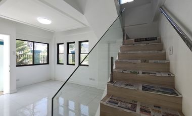 Townhouse for sale in Cebu City, house near Cebu I.T Park and Cebu Business Park