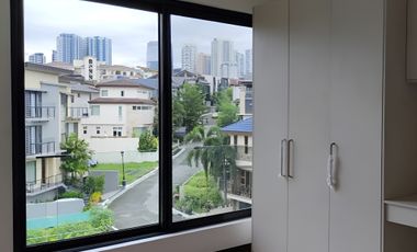 For Rent: 5 Bedroom 5BR Condo in Mckinley Hill Village, Taguig City