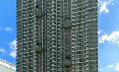 2br for Sale in Mandaluyong at Sheridan Towers near MRT Station/ Makati/ BGC