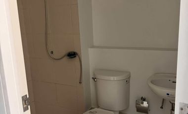 Fast selling condo in tagaytay last unit studio type