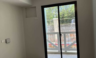 Fast selling condo in tagaytay last unit studio type