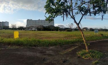 Prime Commercial Lot For Sale in Santa Rosa Laguna near Medical City