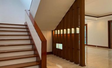 For Sale Dasmarinas Village House with Pool