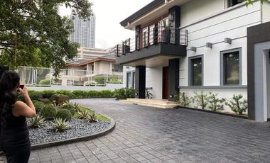 For Sale Dasmarinas Village House with Pool