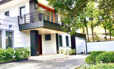 For Sale Dasmarinas Village House with Pool