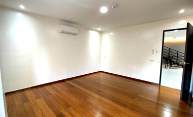 For Sale Bel Air 2 Village House