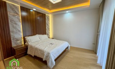 High-end House for sale