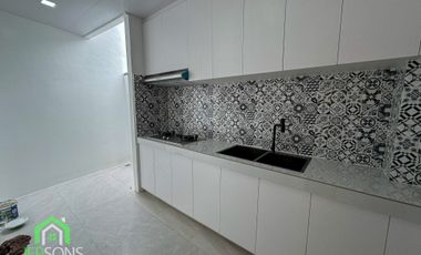 High-end House for sale