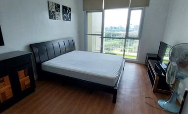 Lower Penthouse For Sale at La Vie Flats, Muntinlupa City – 2BR Fully Furnished