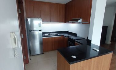 Lower Penthouse For Sale at La Vie Flats, Muntinlupa City – 2BR Fully Furnished