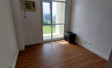 Lower Penthouse For Sale at La Vie Flats, Muntinlupa City – 2BR Fully Furnished