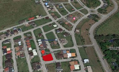 Corner Lots for Sale at Riverwalk