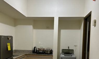 2 Bedroom For Rent In Palm Beach Villas Pasay