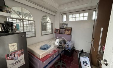 6-Bedroom House for Sale near Rockwell
