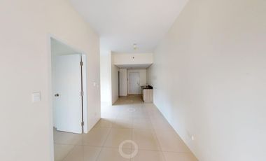 5% DP 2BR RFO SMART CONDO IN BUENDIA GIL PUYAT MAKATI AVE WITH PARKING AND BALCONY 3FLR MALL