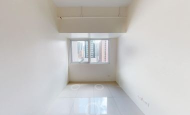5% DP 2BR RFO SMART CONDO IN BUENDIA GIL PUYAT MAKATI AVE WITH PARKING AND BALCONY 3FLR MALL