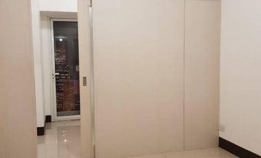 Fame Residences 1 BR with balcony in Mandaluyong for Sale