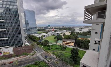 1 Bedroom in Avida Towers 34th Street BGC, Facing Uptown Mall for Sale at Taguig